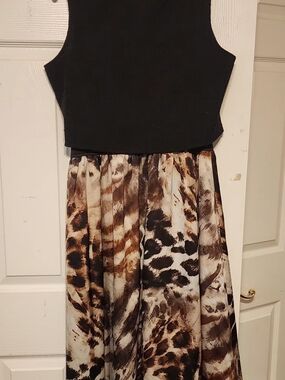 Women's Black Bodice Leopard Print Skirt Dress